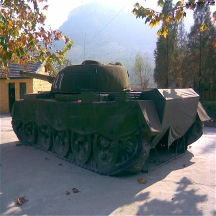 和政大型充气坦克